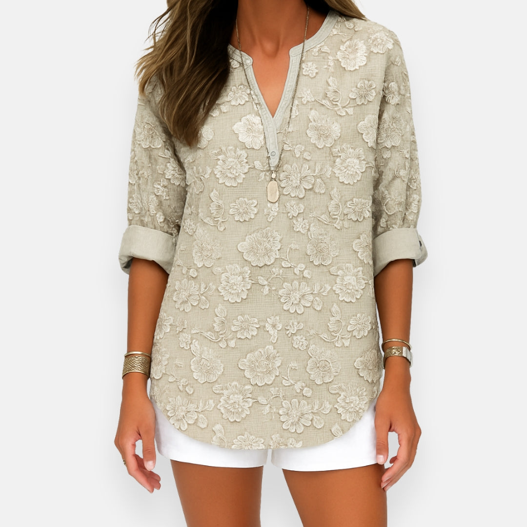 Lynn™ Floral Lace Collared Blouse