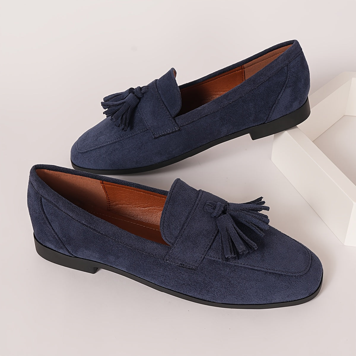 Lorae | Textured Tassel Loafers