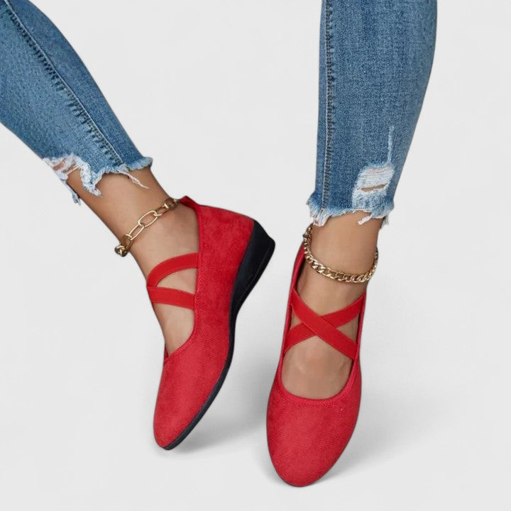 ISABELLA – ELEGANT CROSS-STRAP FLATS